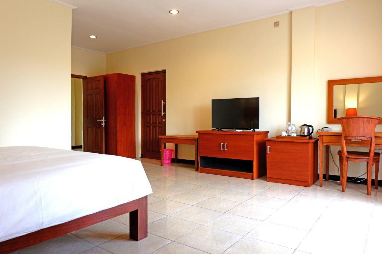 Intansari Hotel Denpasar (Bali)