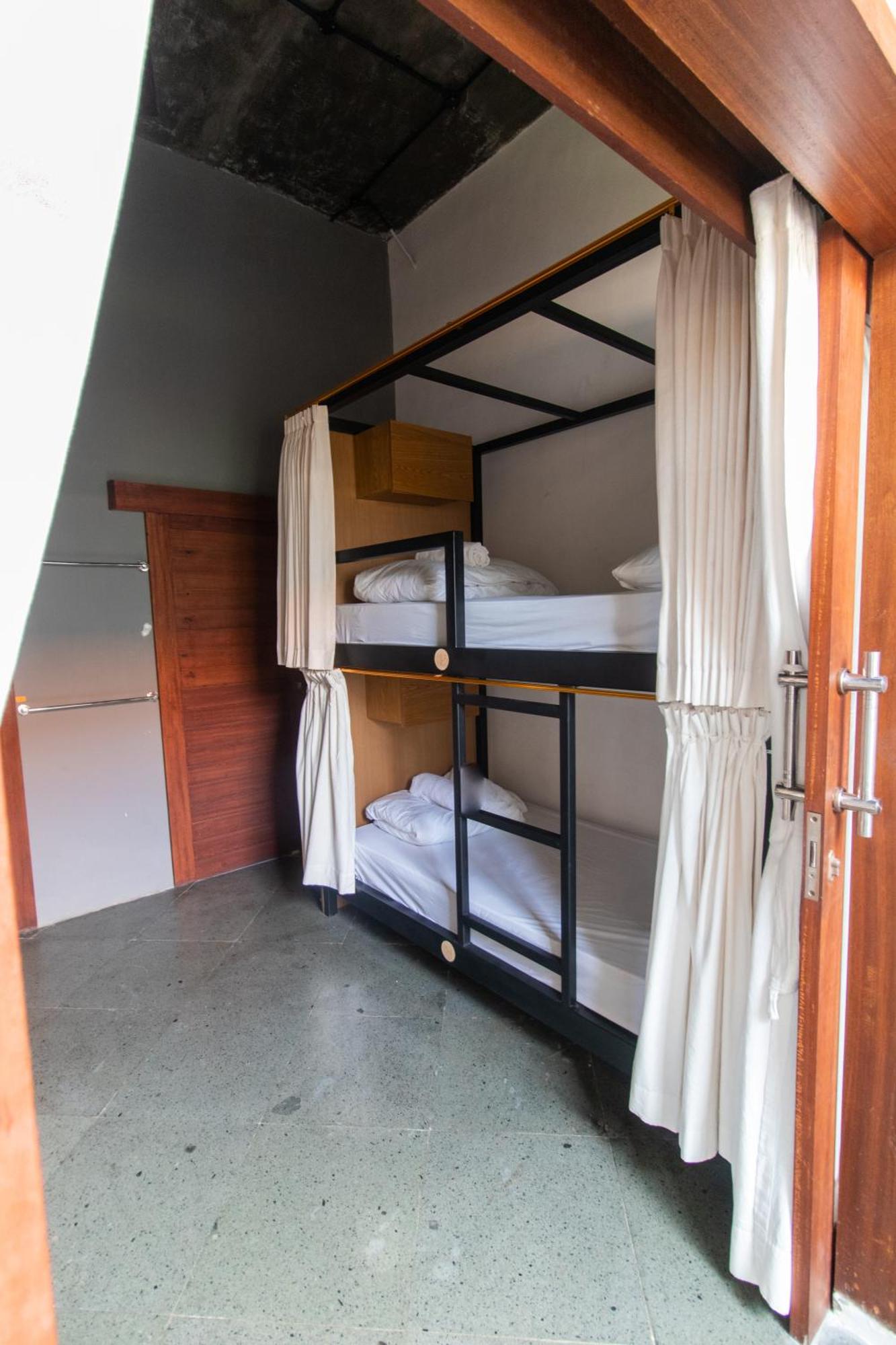 Draper Startup House For Entrepreneurs