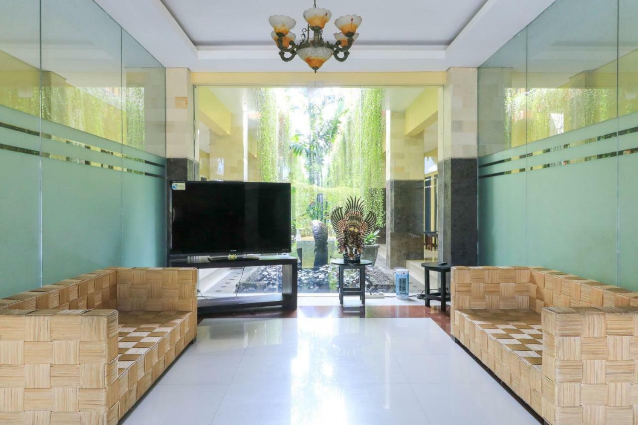 Hotel Bali Mega 3*