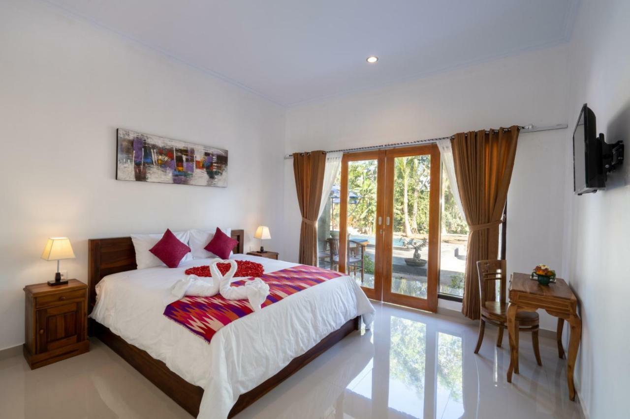 Surya Maha Bungallo Holiday park Toyapakeh