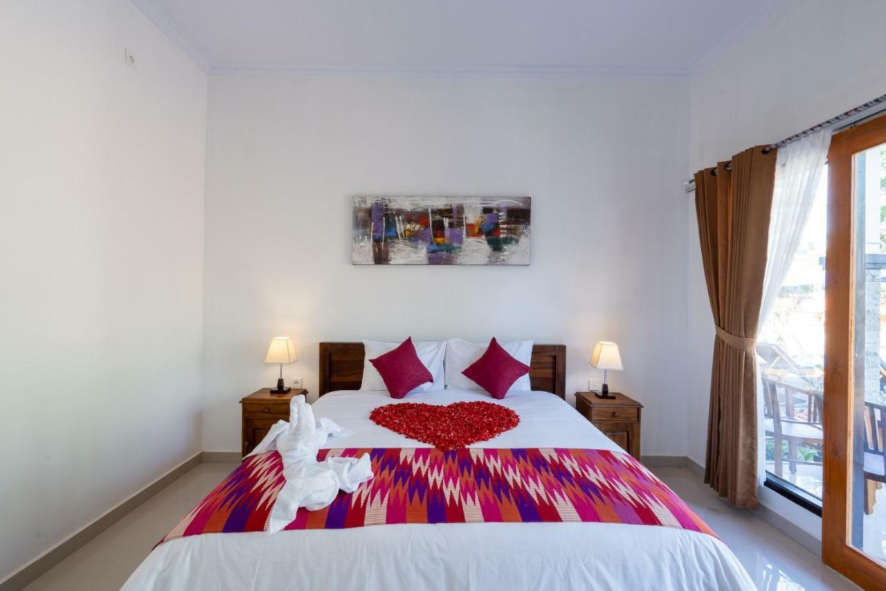 Surya Maha Bungallo Holiday park Toyapakeh