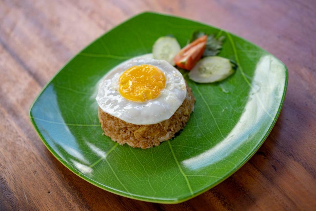 Surya Maha Bungallo 3* Toyapakeh