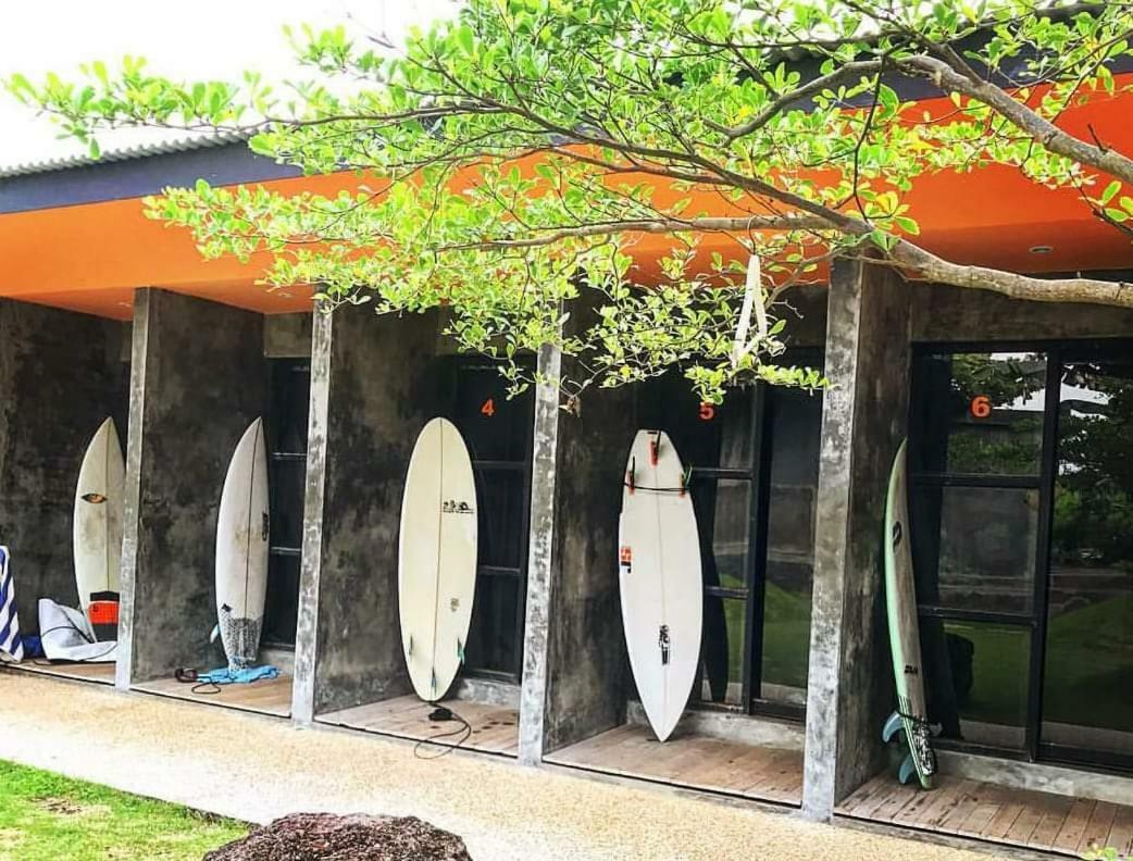 Holiday park Surf Camp
