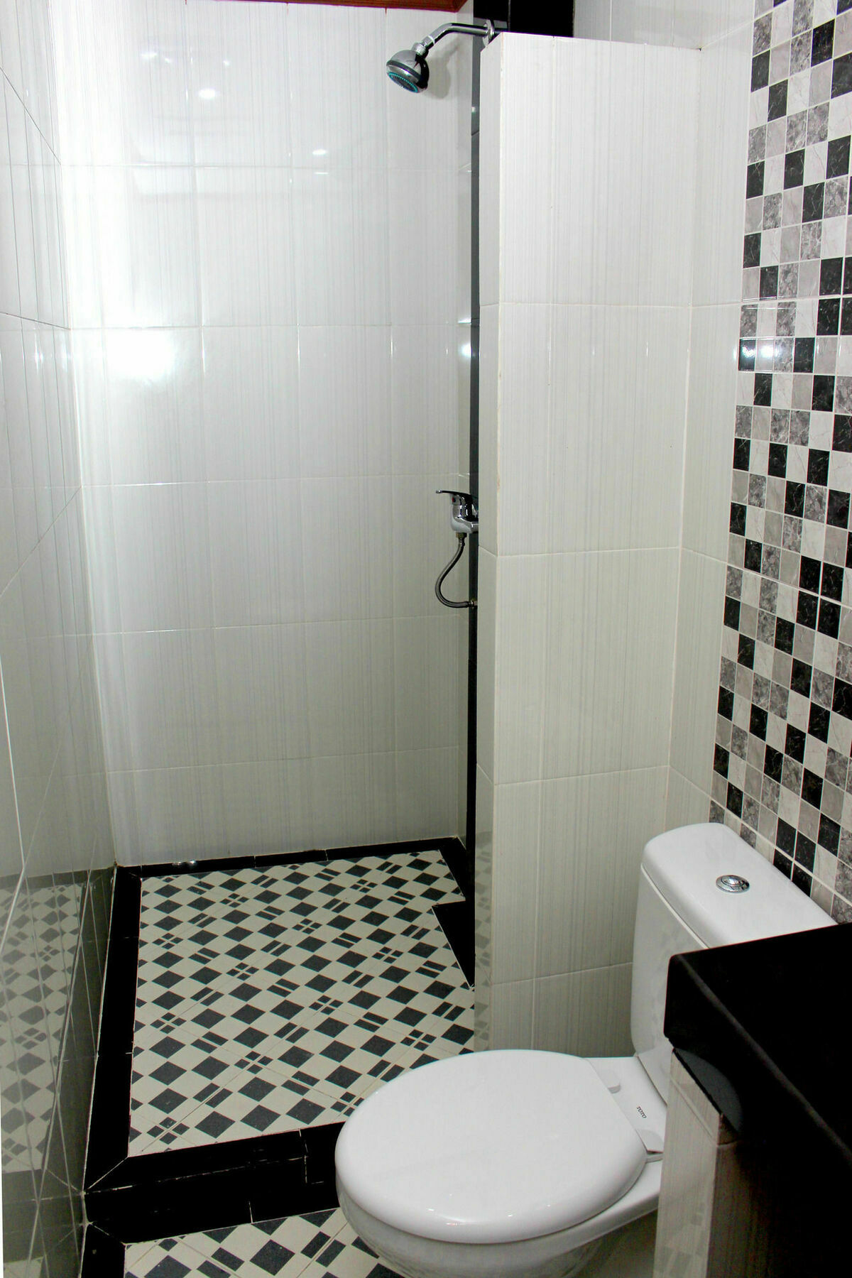 3 Mertha Guest house Kuta (Bali)
