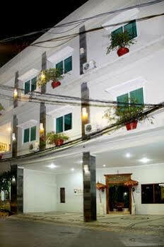 Hotel Sus Beach Cottages 1 BALI