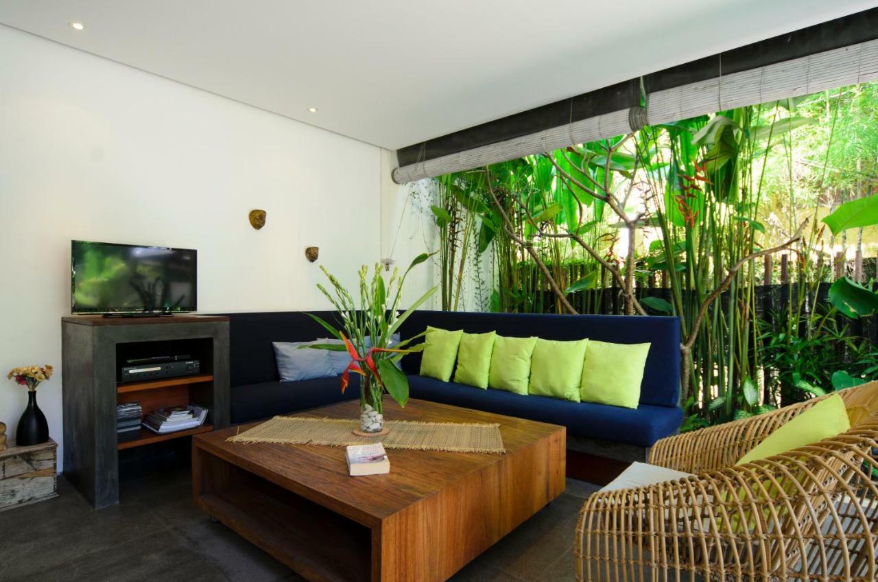 Pulau Villas *
