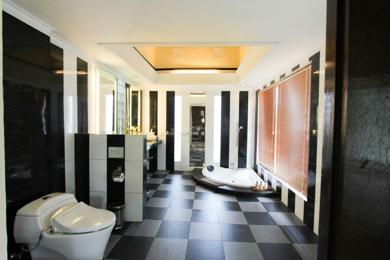 Taman liburan Hidden Yone Village 4*