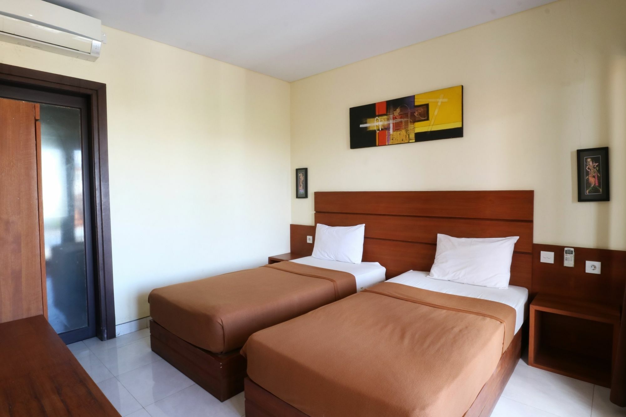 Wisma tamu Kondra Premiere Kuta Kuta (Bali)