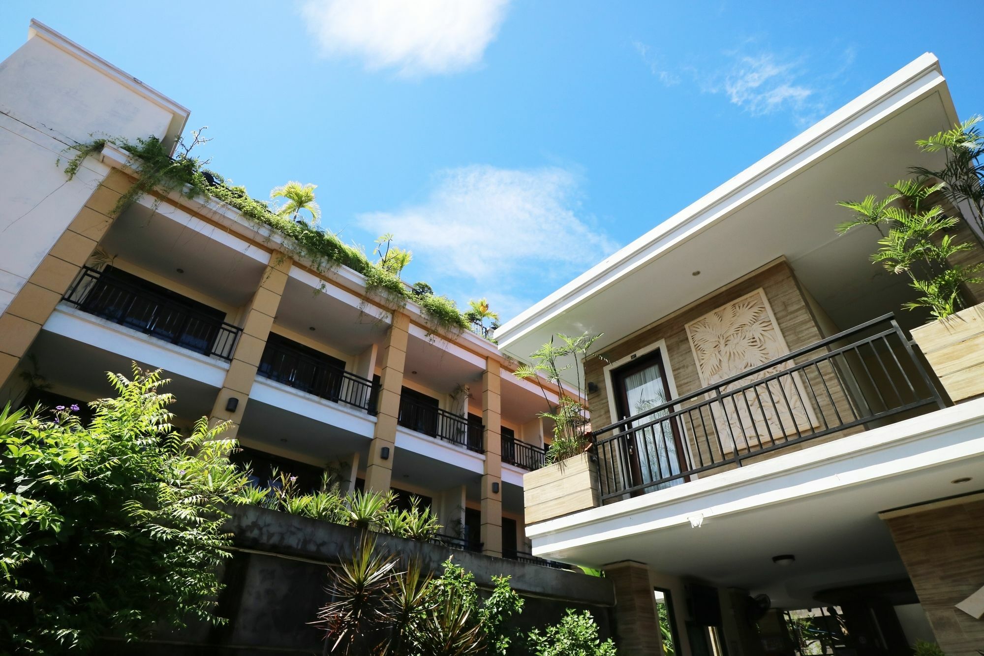Wisma tamu Kondra Premiere Kuta 2*