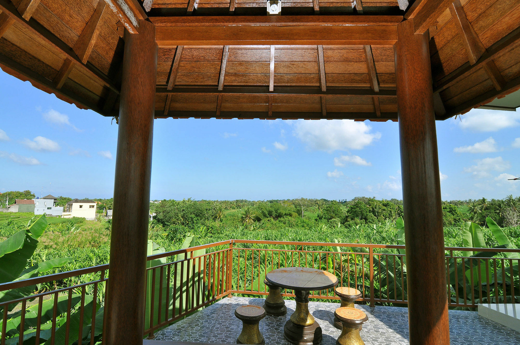 Wisma tamu Cempaka Mas Kuta (Bali)