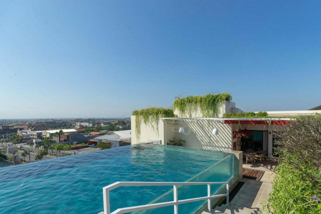 Hotel Atanaya Kuta Bali