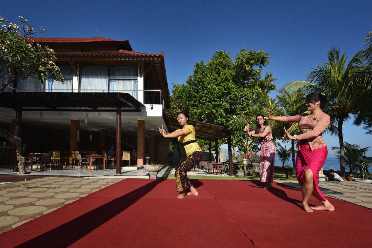 Puri Saron Baruna Lovina (Bali)