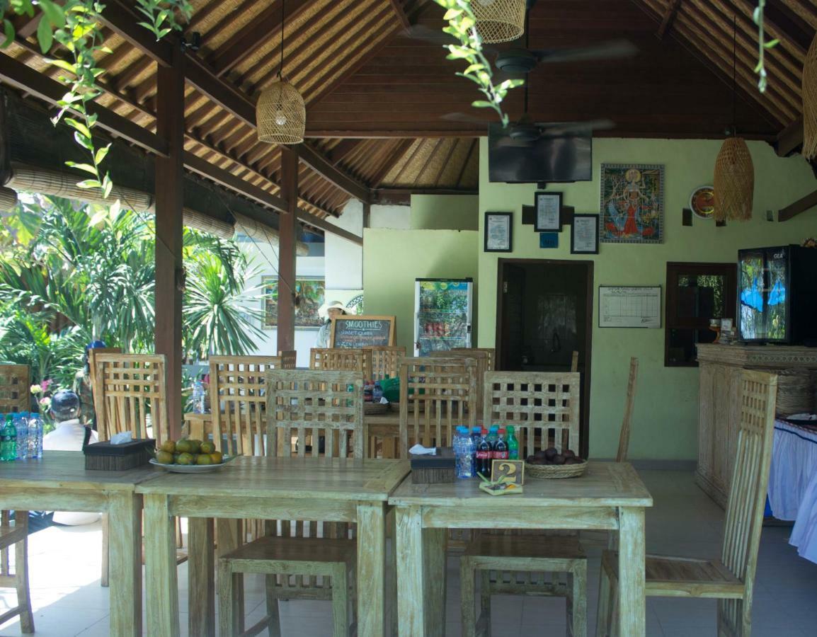 Queen Hotel 3*