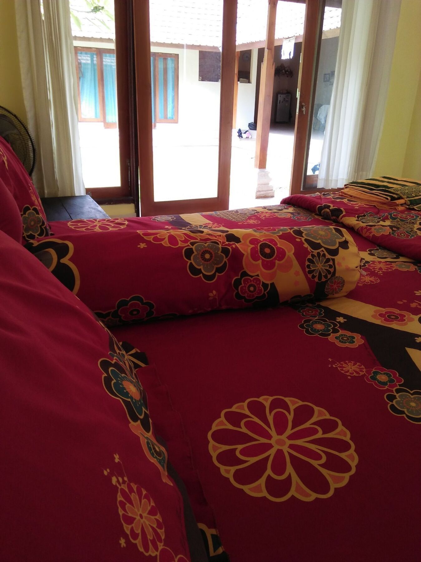 Memes House Backpacker Bed & Breakfast