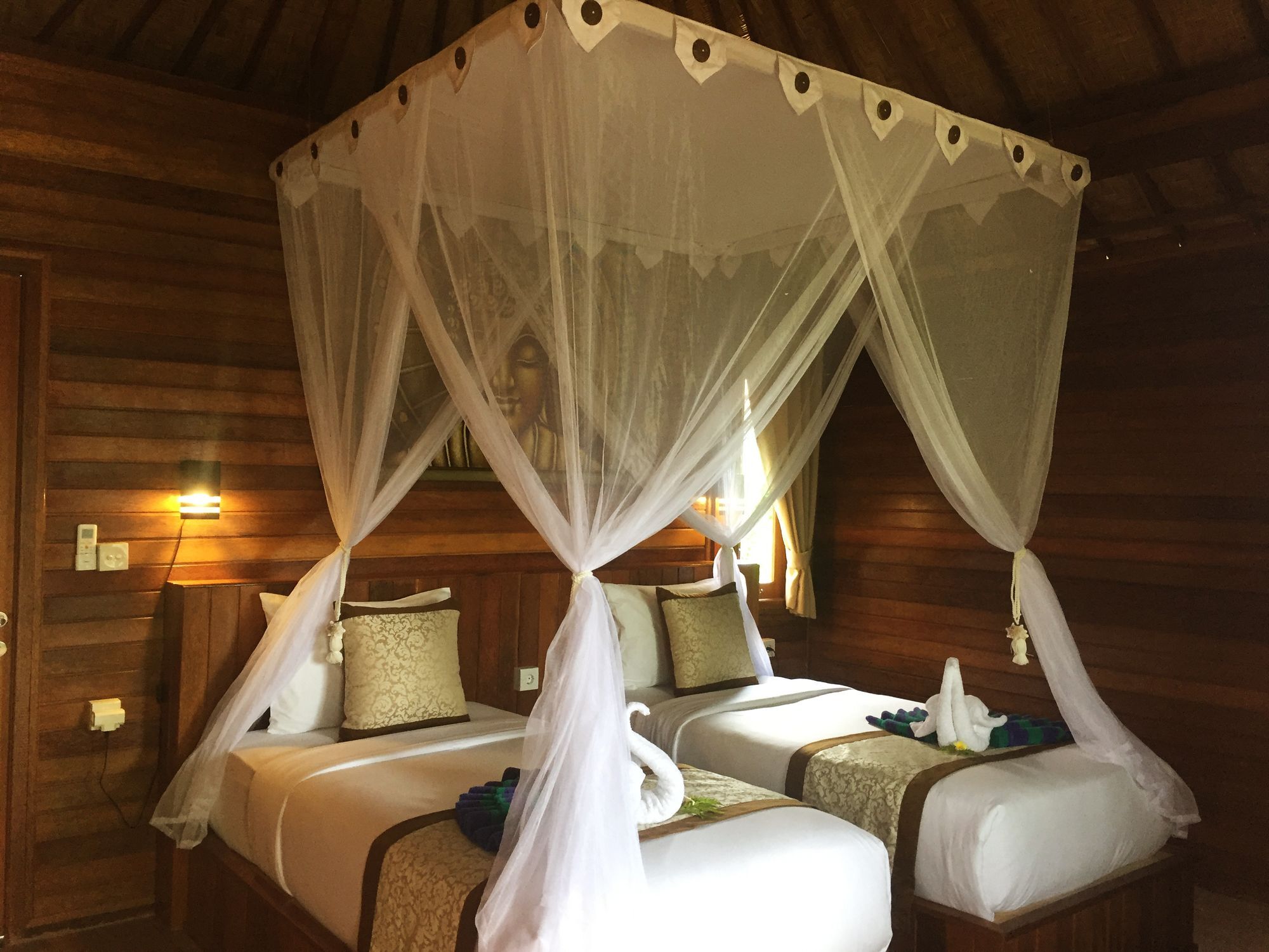 Taman liburan Gedong Nusa Huts