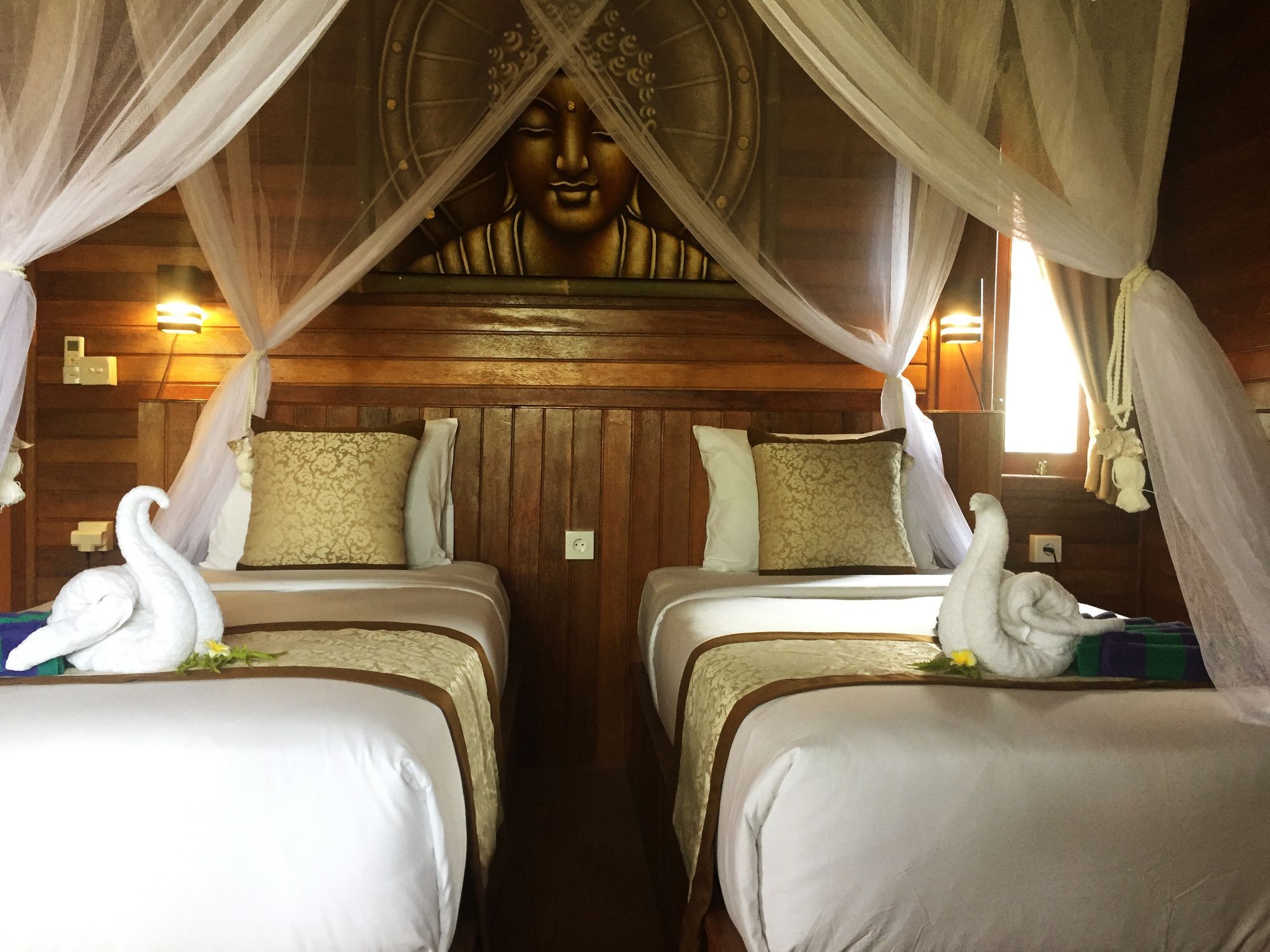 Gedong Nusa Huts 3* Nusa Lembongan (Bali)