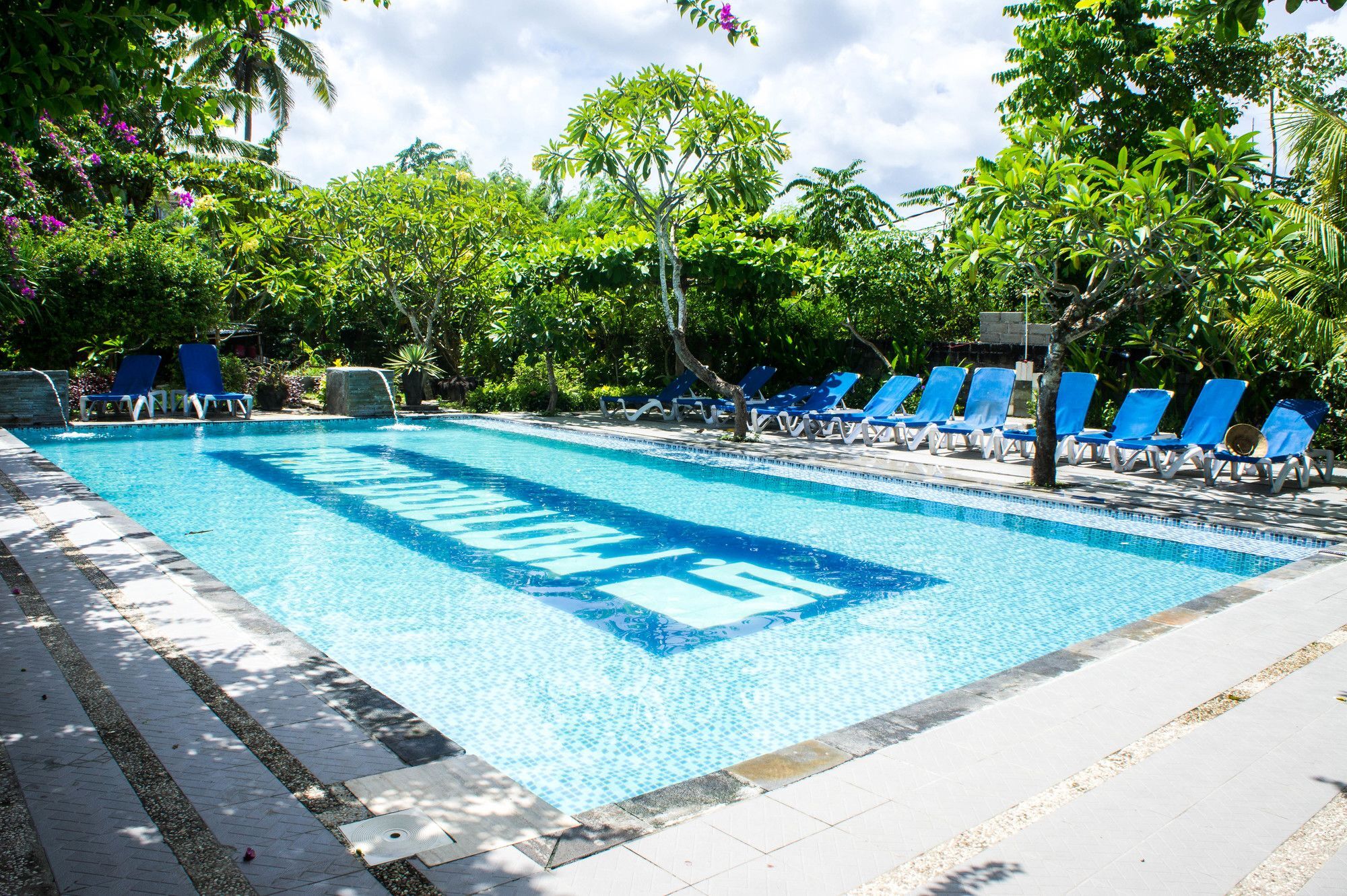 Bidadari Bali Nusa Dua (Bali)