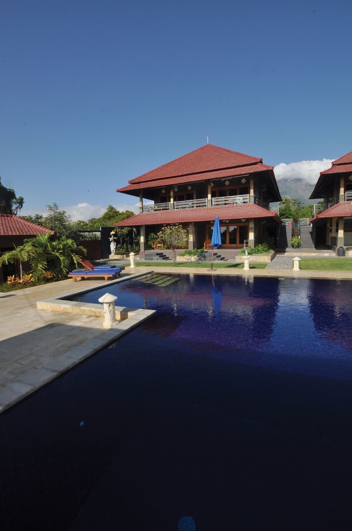 Wreck Divers & Restaurant Resort
