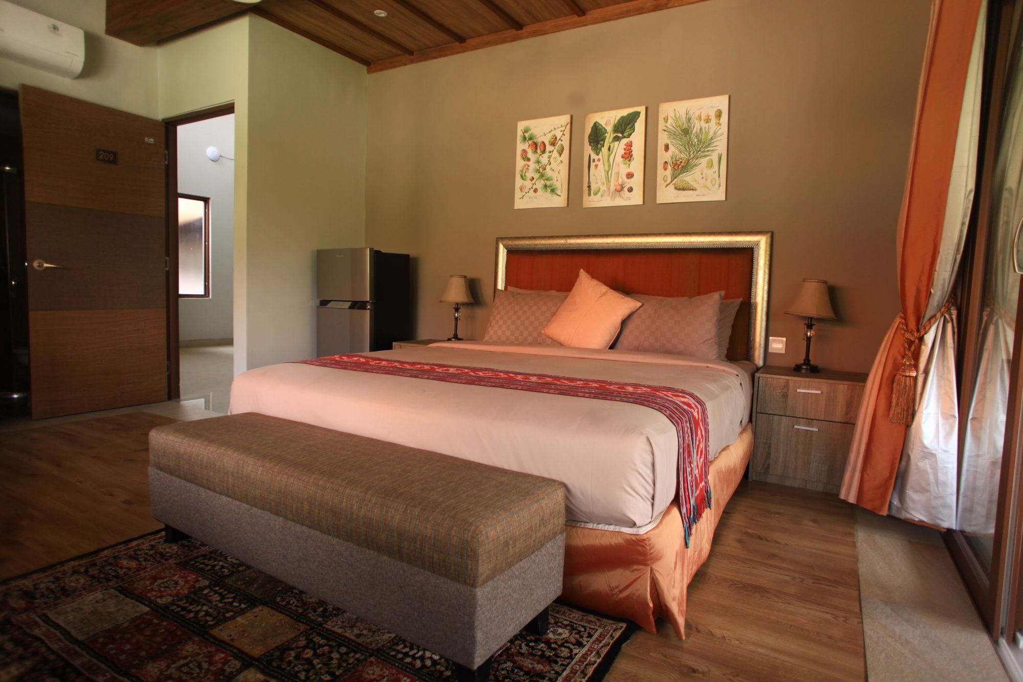 Bed & Breakfast Puri Sabina 3*
