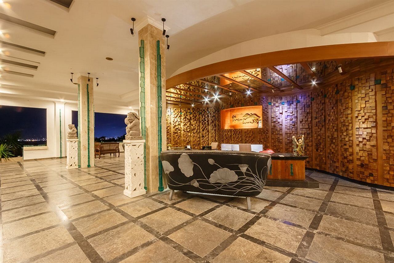 Hillstone Uluwatu 5* Ungasan (Bali)