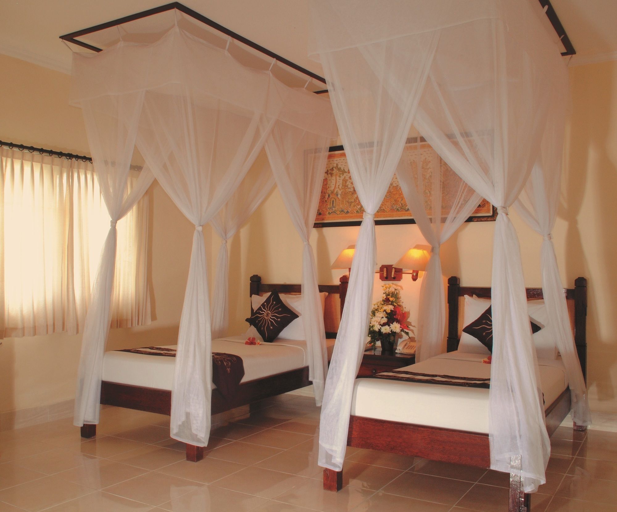 Aneka & Hotel Lovina (Bali)