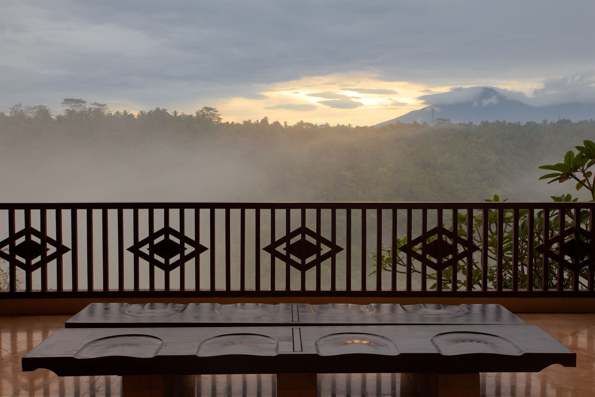Resort Rijasa Agung And 4*