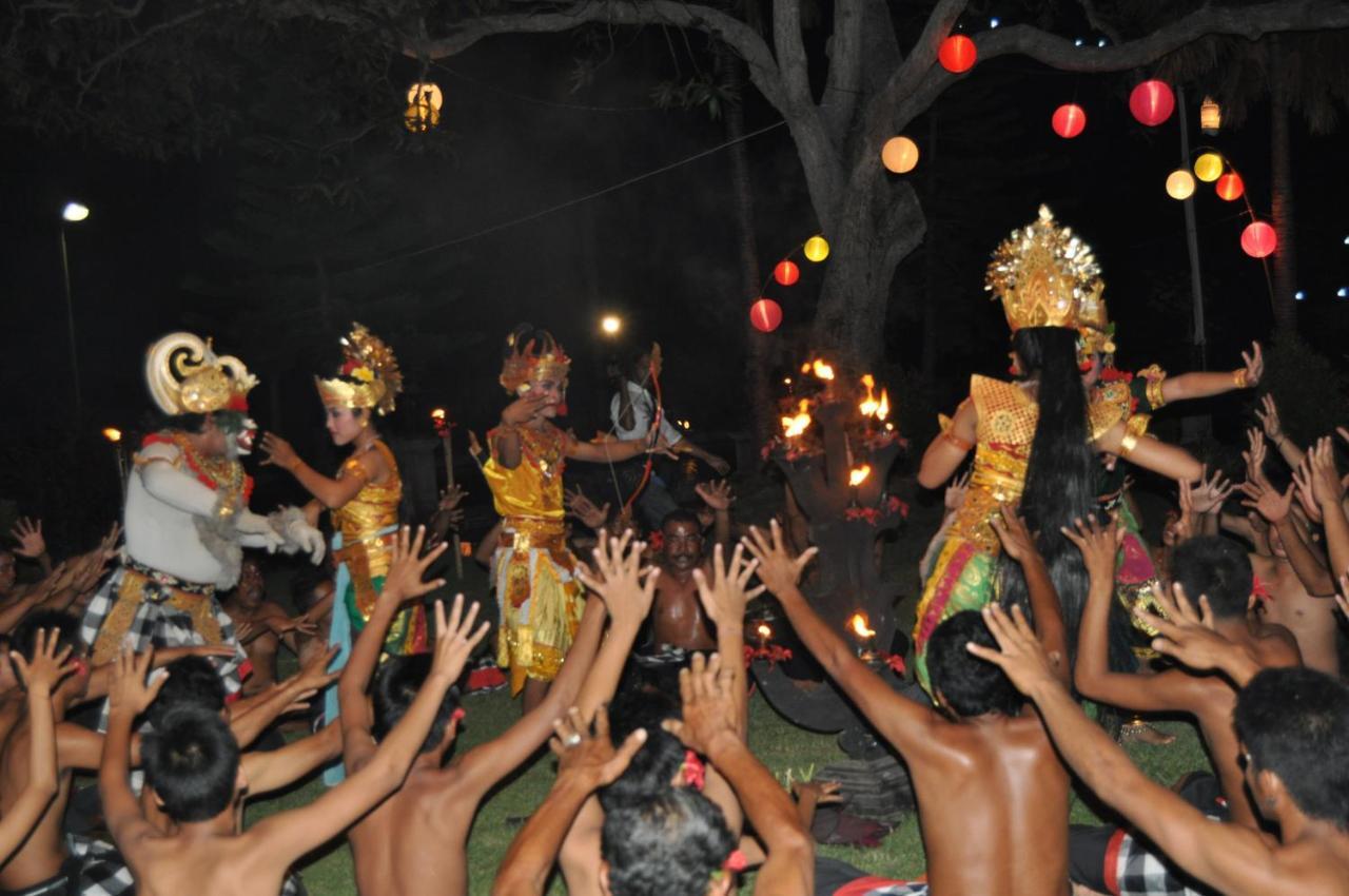 Tirta Ayu And Restaurant Karangasem (Bali)
