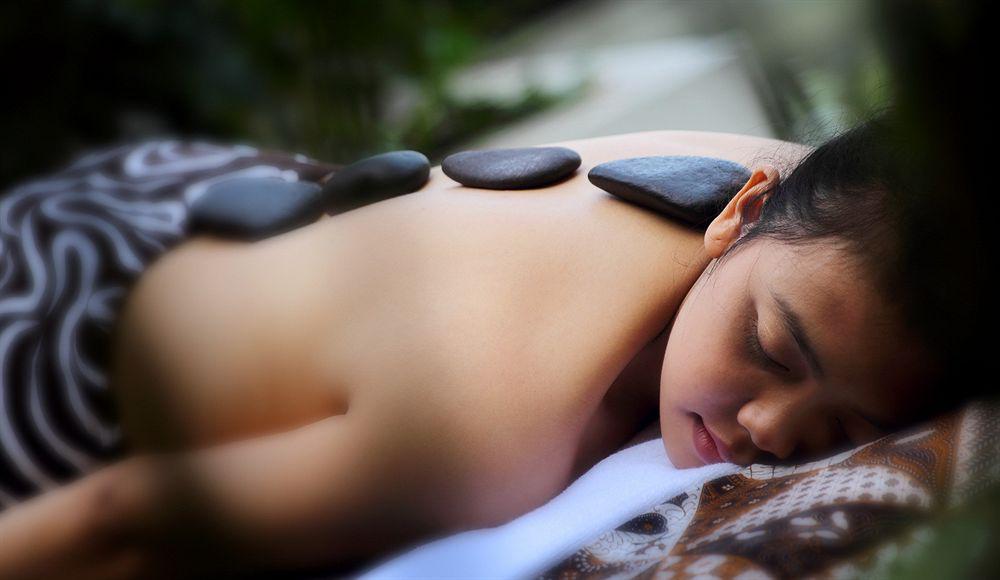 Djabu Seminyak Hotel 4*