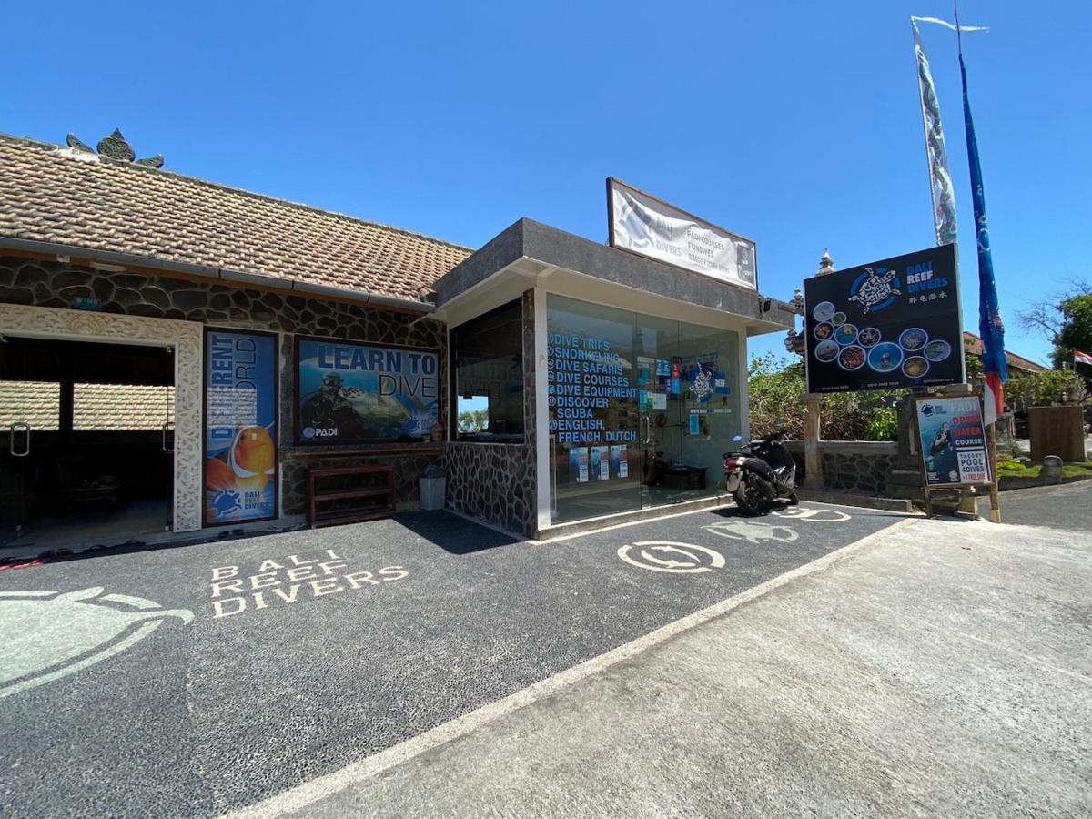 Puri Wirata Dive And Resort