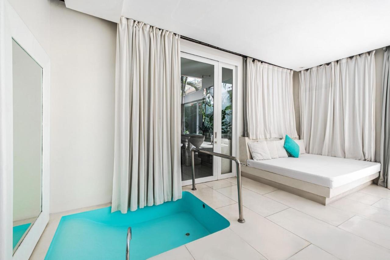 Puro Blanco * Kuta (Bali)