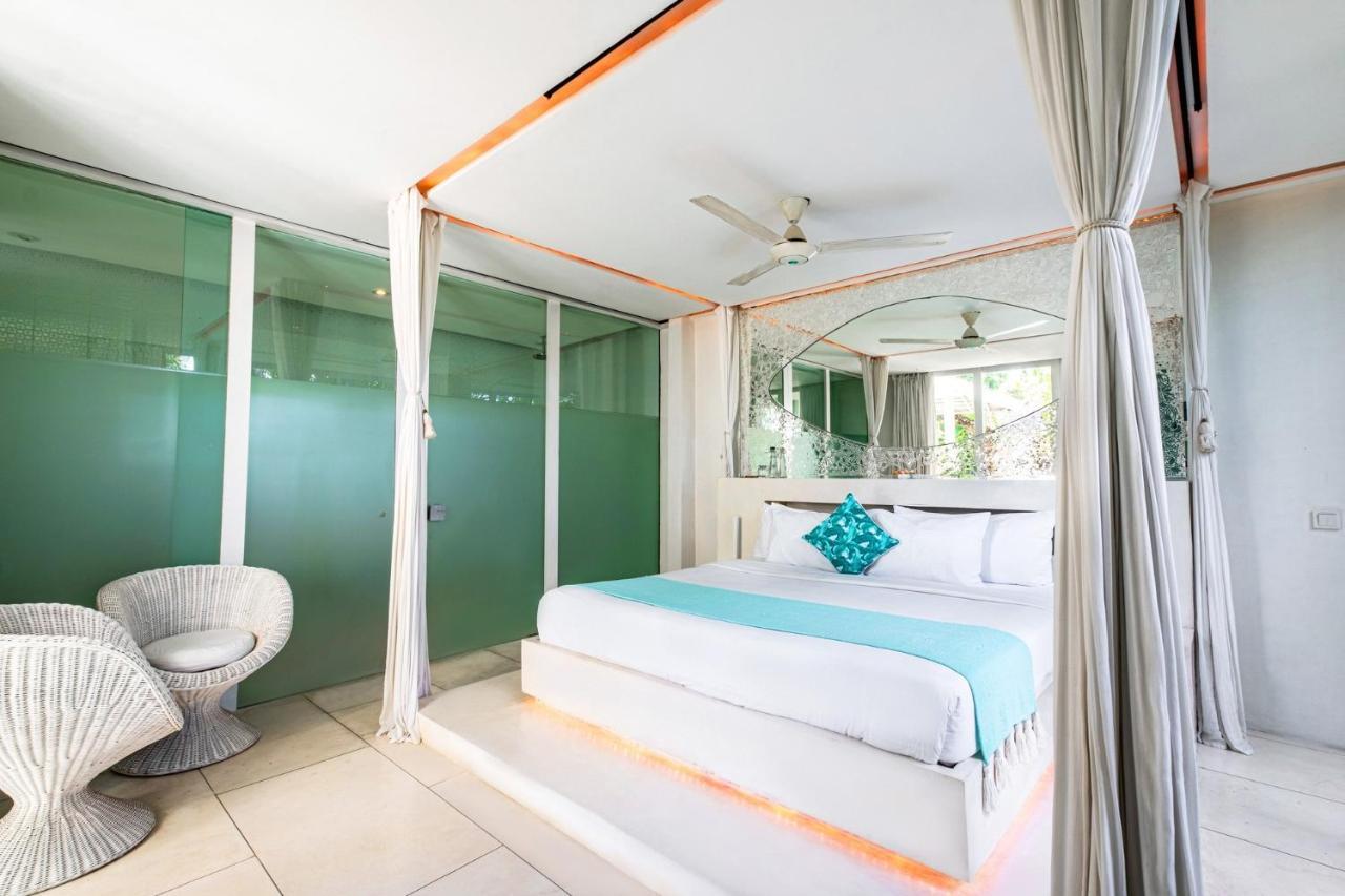 Puro Blanco * Kuta (Bali)