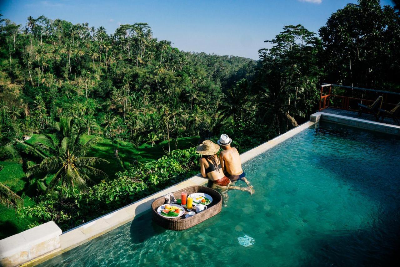 Suarapura & Resort
