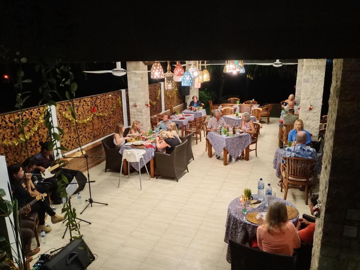 Resor Sea Breeze 4*