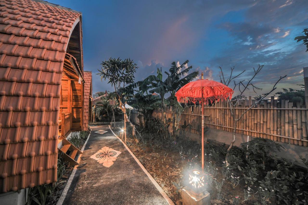 The Lebak Guest house Canggu (Bali)