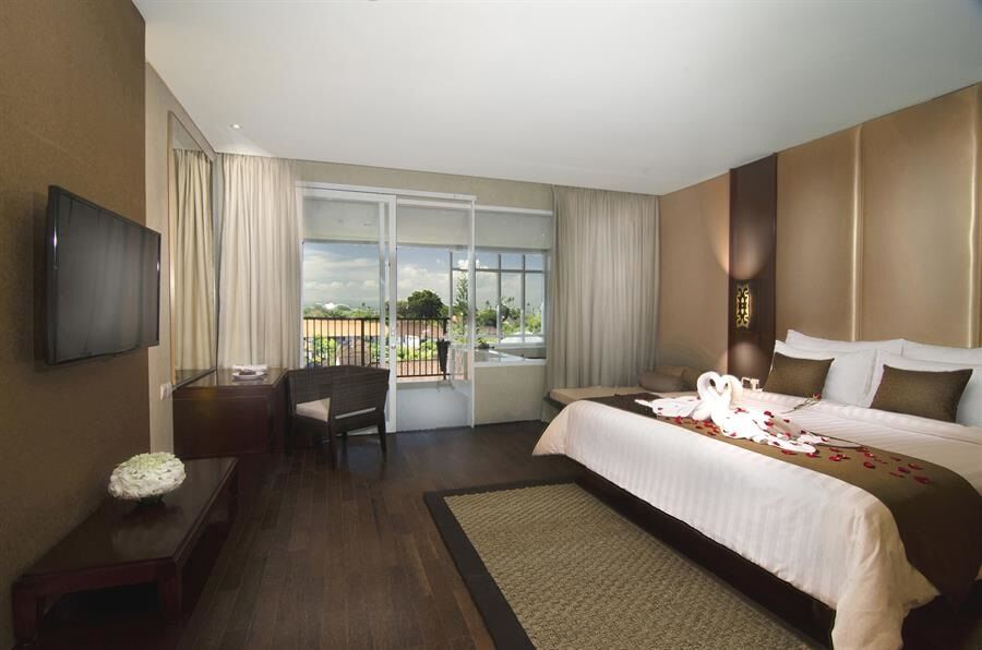 Swiss-belresort Watu Jimbar Resor