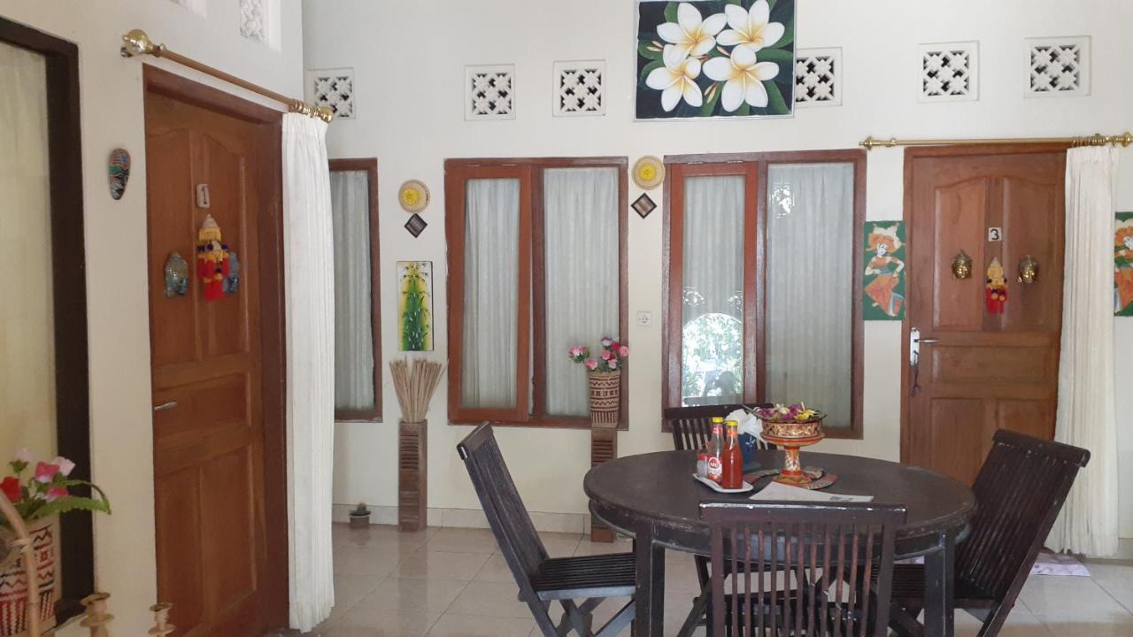 Made Roejas Family Bed & Breakfast Uluwatu (Bali)