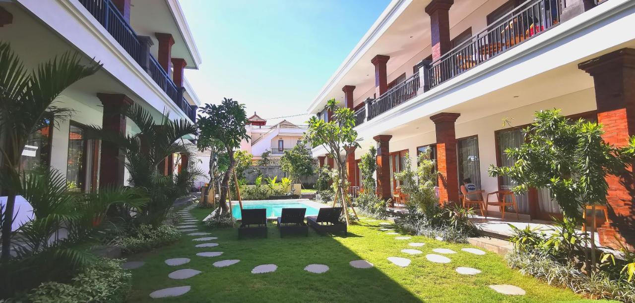 Santi Guest house