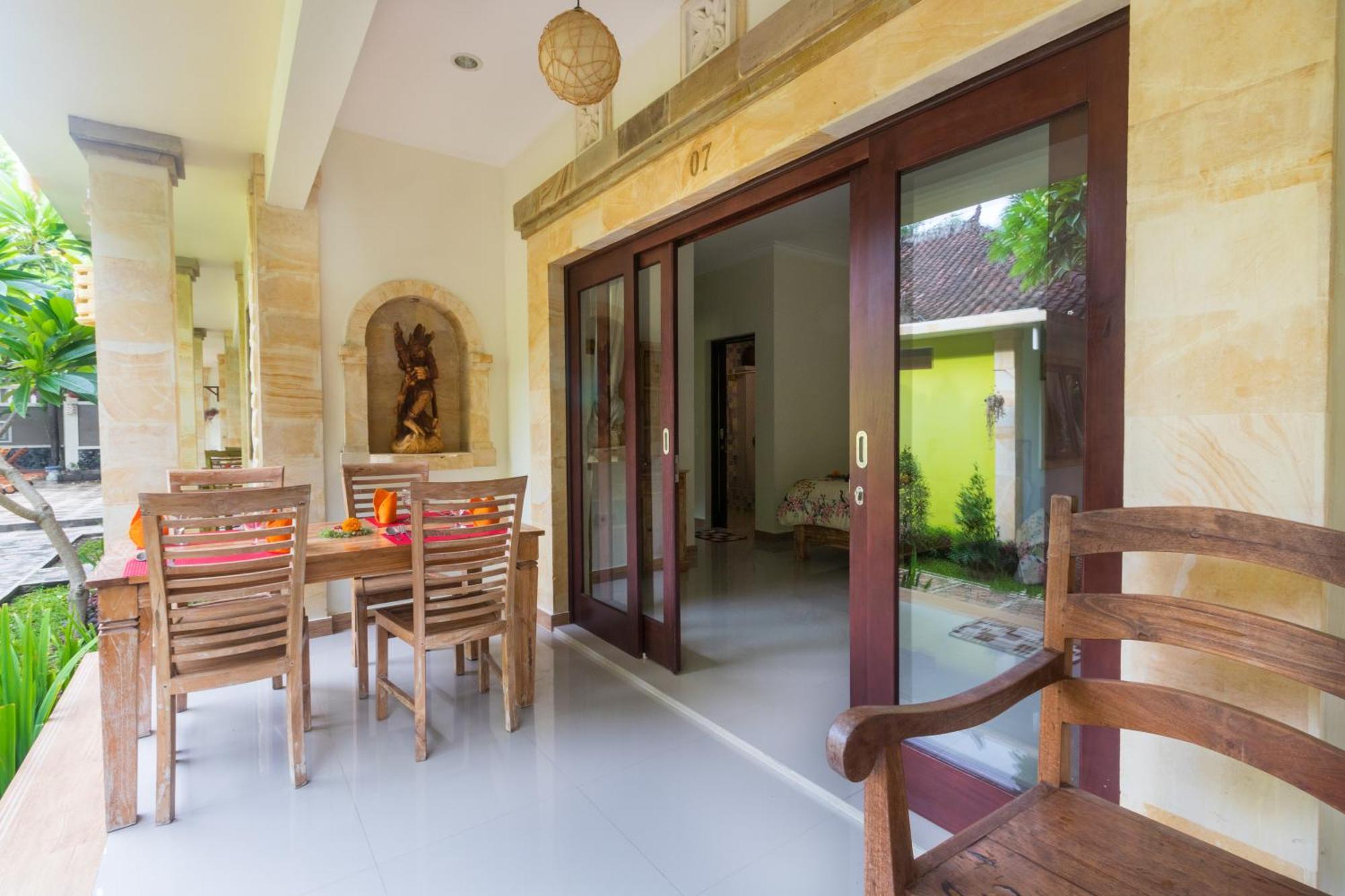 Pazzo Bali Amed (Bali)