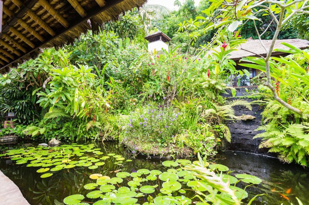 The Water Garden 3*