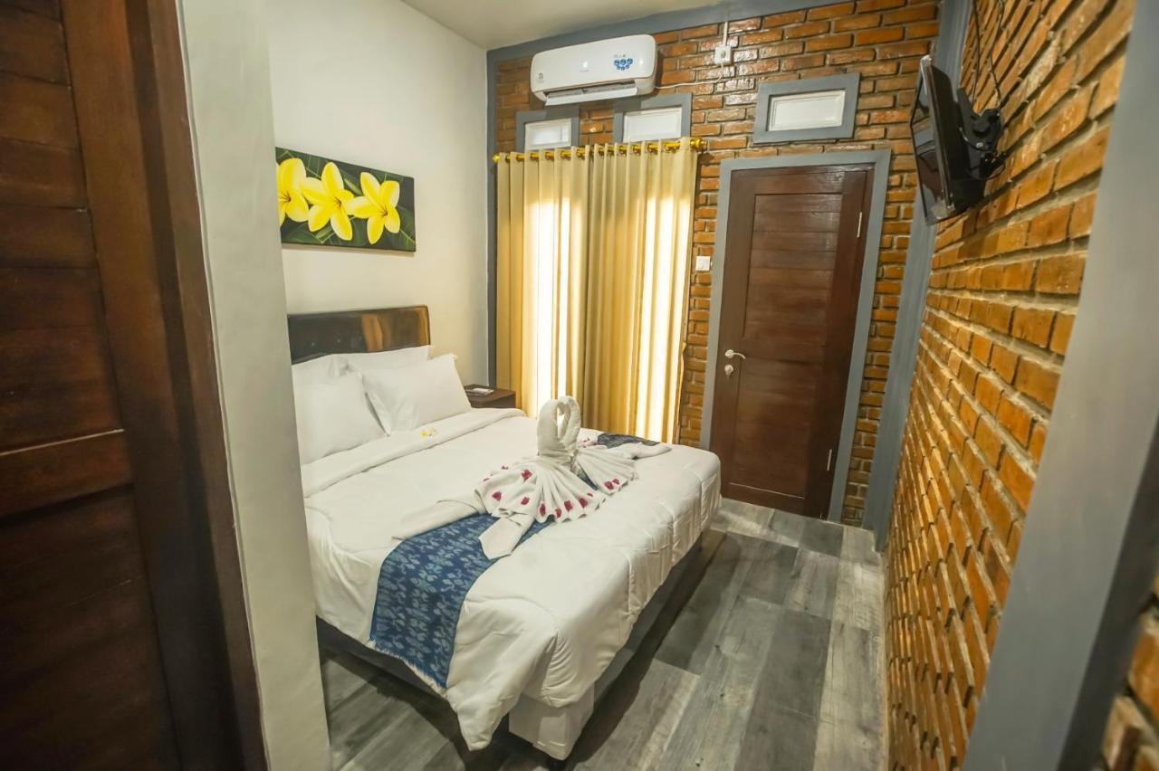The Backyard House Guest house *