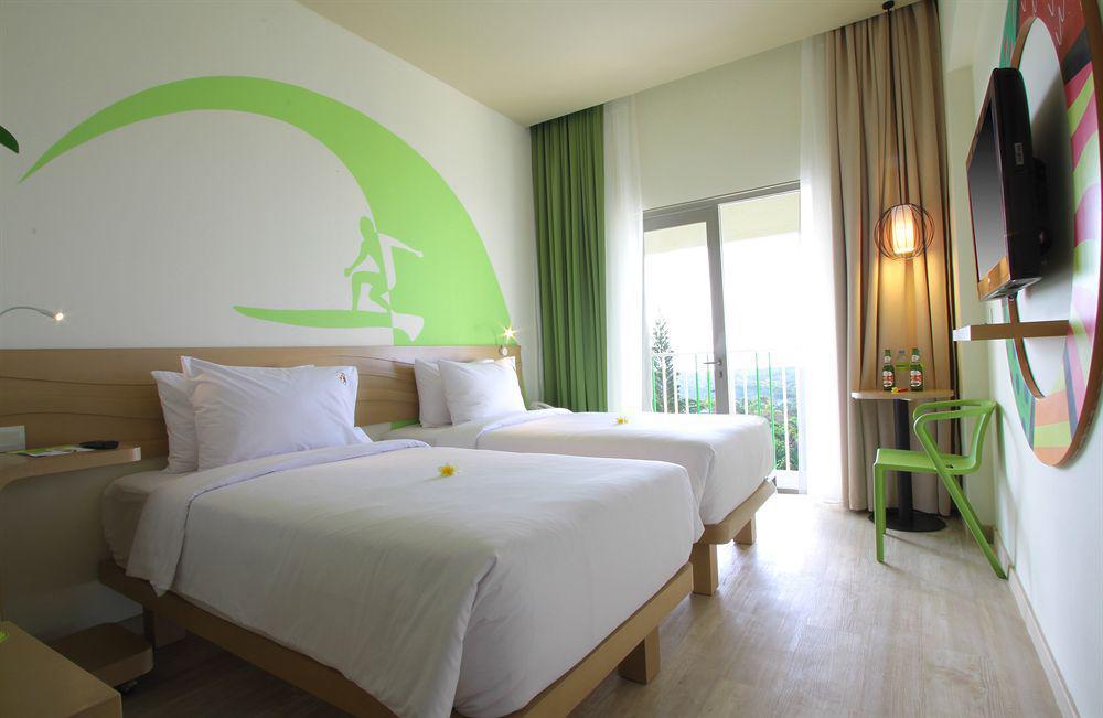 Maxonehotels At Bukit Jimbaran (Bali)