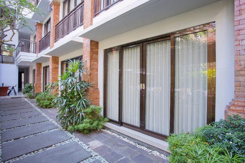 Grand Mirah Boutique 3*