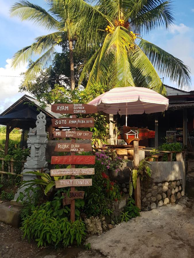 Hotel The Point Surfcamp Bali Pulukan