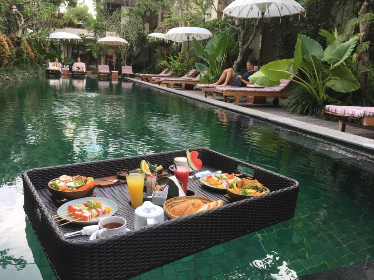 Sapodilla Hotel 4*