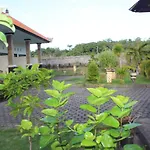 Ady Homestay