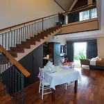 Flamingo Dewata Suite