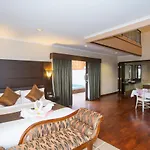 Flamingo Dewata Suite