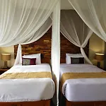 Atres Sari Resort