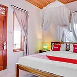 Oyo 90532 Verra Guest House
