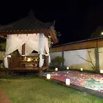 Puri Bendesa Villas